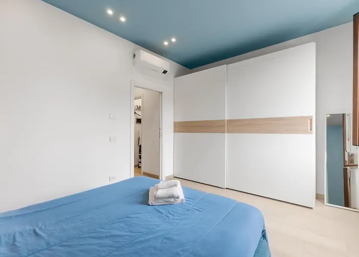 Apartment Minimal House - 4persone - Centro Milan